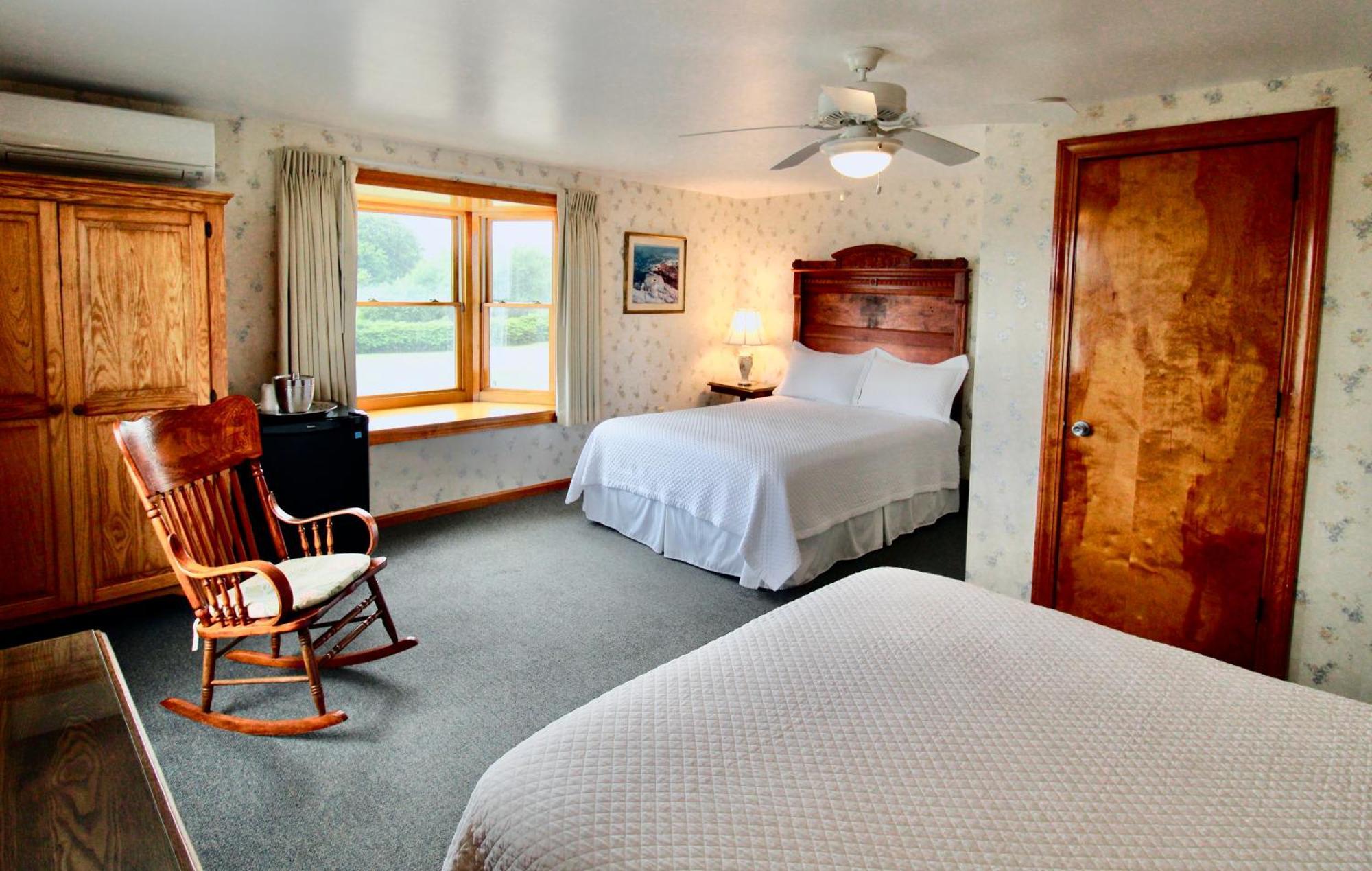 Rose Farm Inn ニュー・ショアハム エクステリア 写真